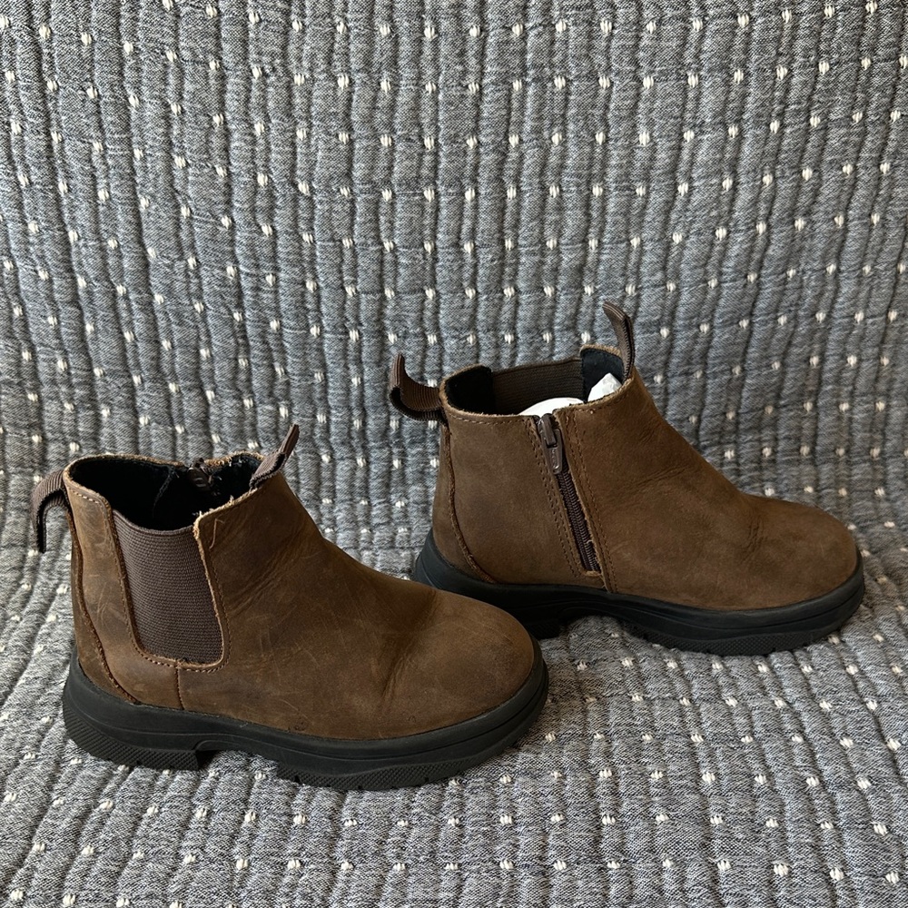 Zara Brown Kids Boots with Black Soles